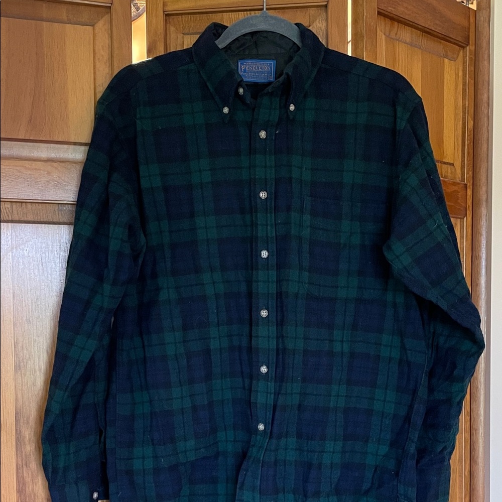 Pendleton Men's Dark Green and Navy Plaid Shirt
